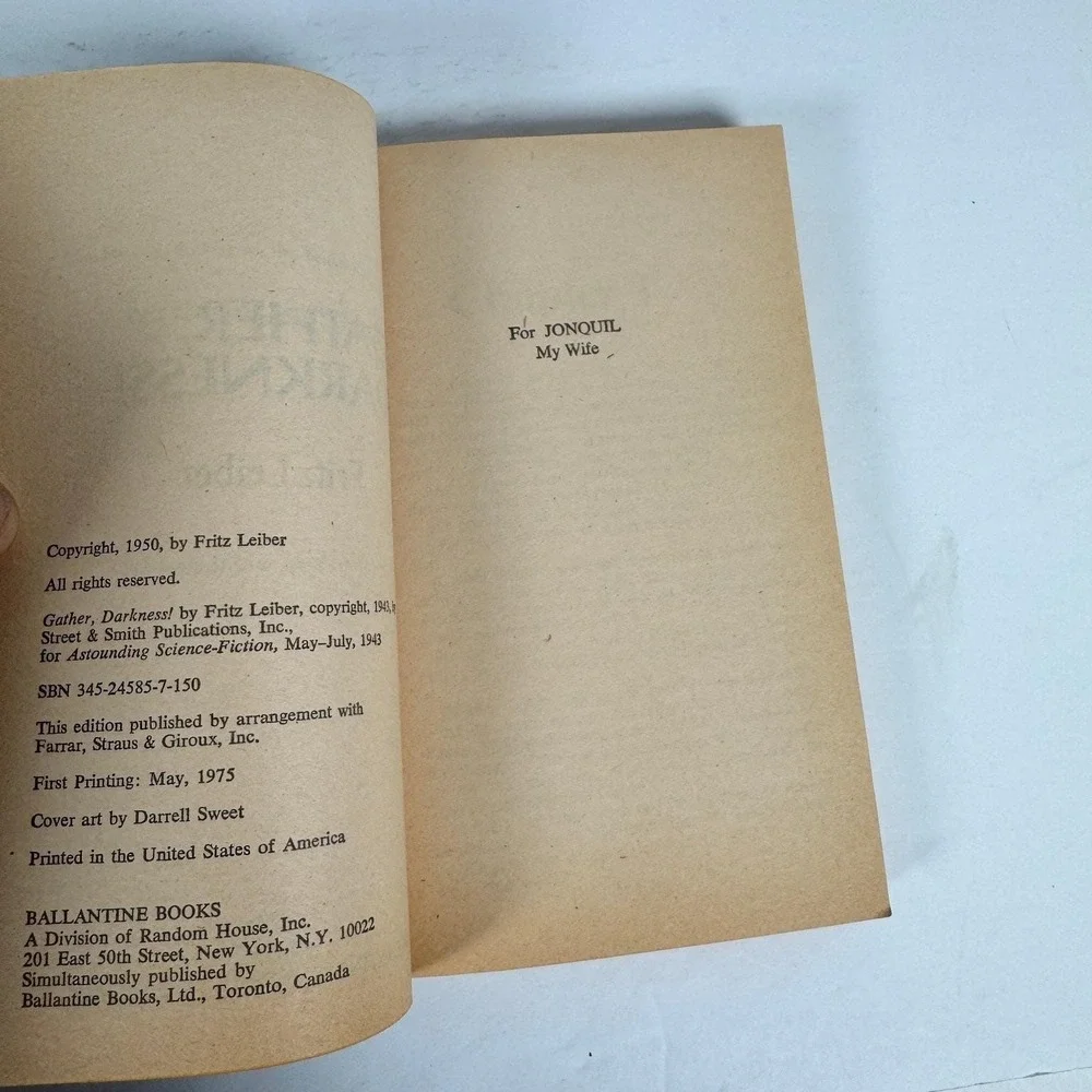 Gather, Darkness! Fritz Leiber 1975 First Printing Ballantine‎ Science Fiction